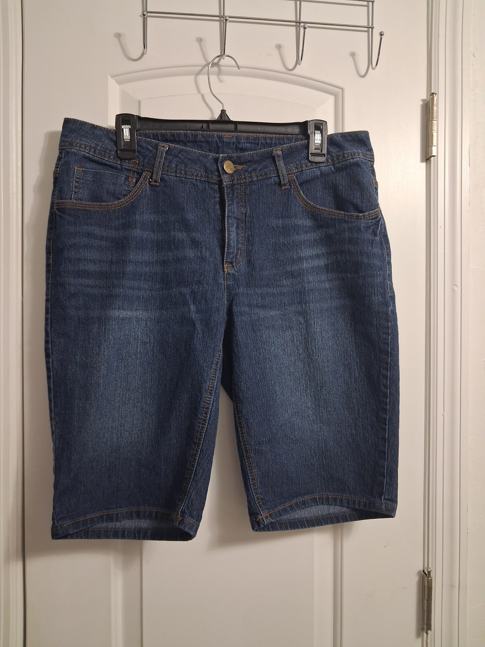 Women's Dark Blue Denim Jeans Shorts Faded Glory 16 Never Been Worn No Tags